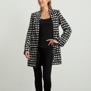 Abstract print blazer. NWT. Size 16